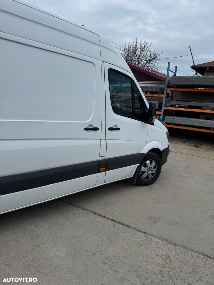 Mercedes-Benz Sprinter - 7