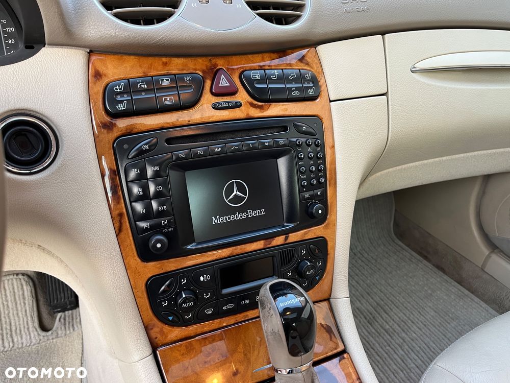 Mercedes-Benz CLK - 18