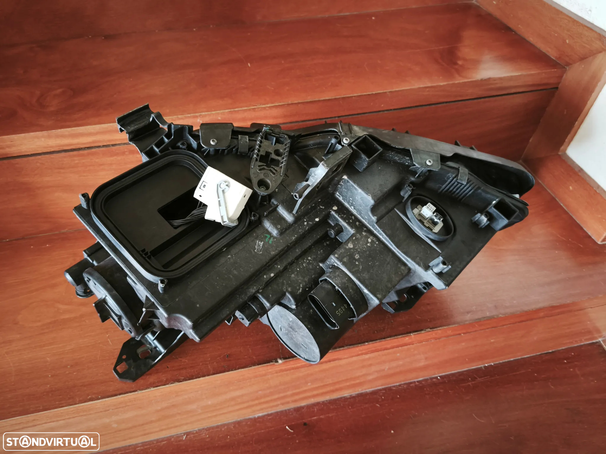 Farol direito bi-xenon LED Mercedes GLA w156 - 8