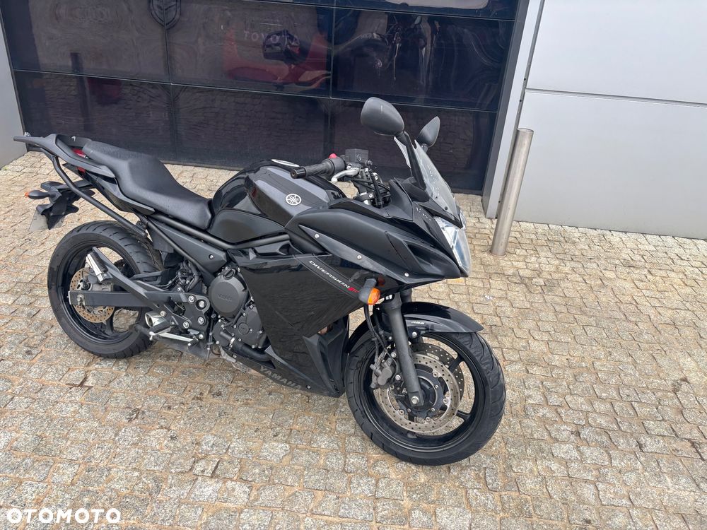 Yamaha XJ - 5