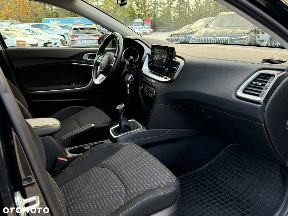 Kia Ceed 1.0 T-GDI M - 19