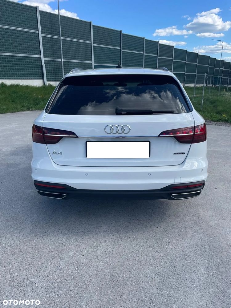 Audi A4 Avant 40 TDI Quattro Advanced S tronic - 2