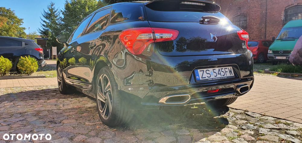 DS Automobiles DS 5 - 8