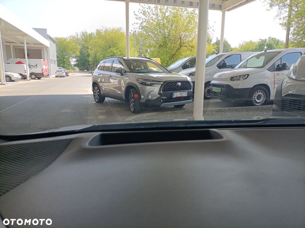 Toyota Corolla 1.8 Hybrid GR Sport Dynamic - 16