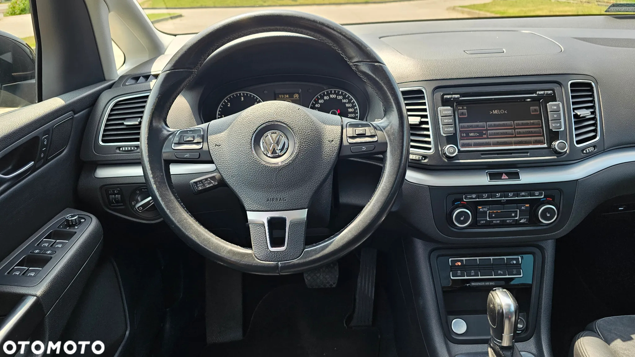 Volkswagen Sharan 2.0 TDI Comfortline DSG - 18