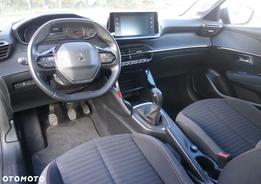 Peugeot 208 PureTech 75 Allure - 5