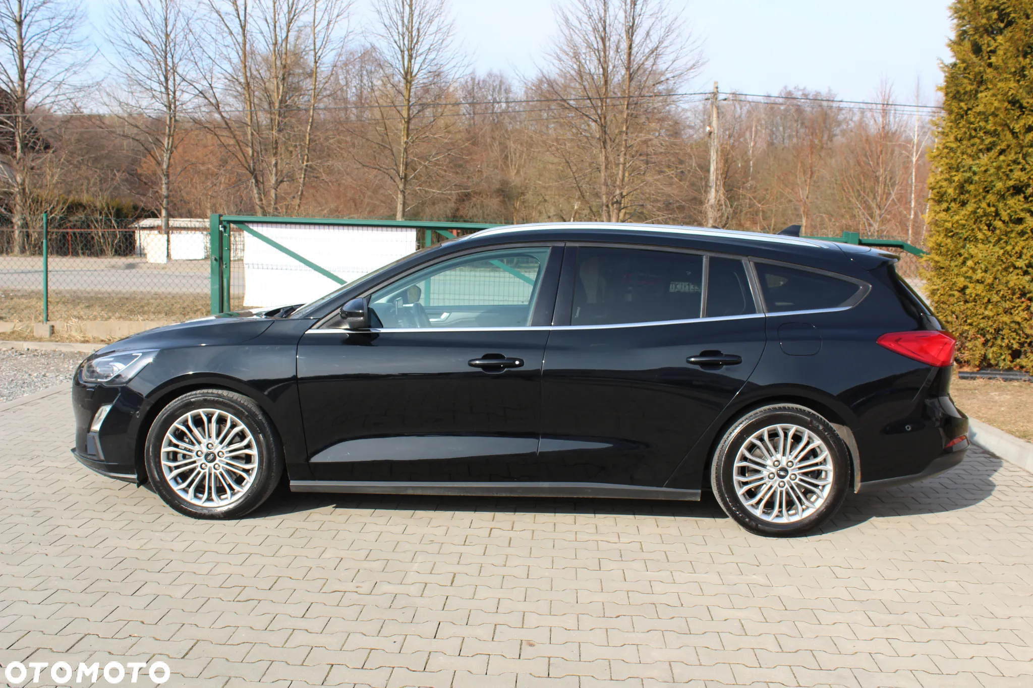 Ford Focus 2.0 EcoBlue Start-Stopp-System TITANIUM - 8