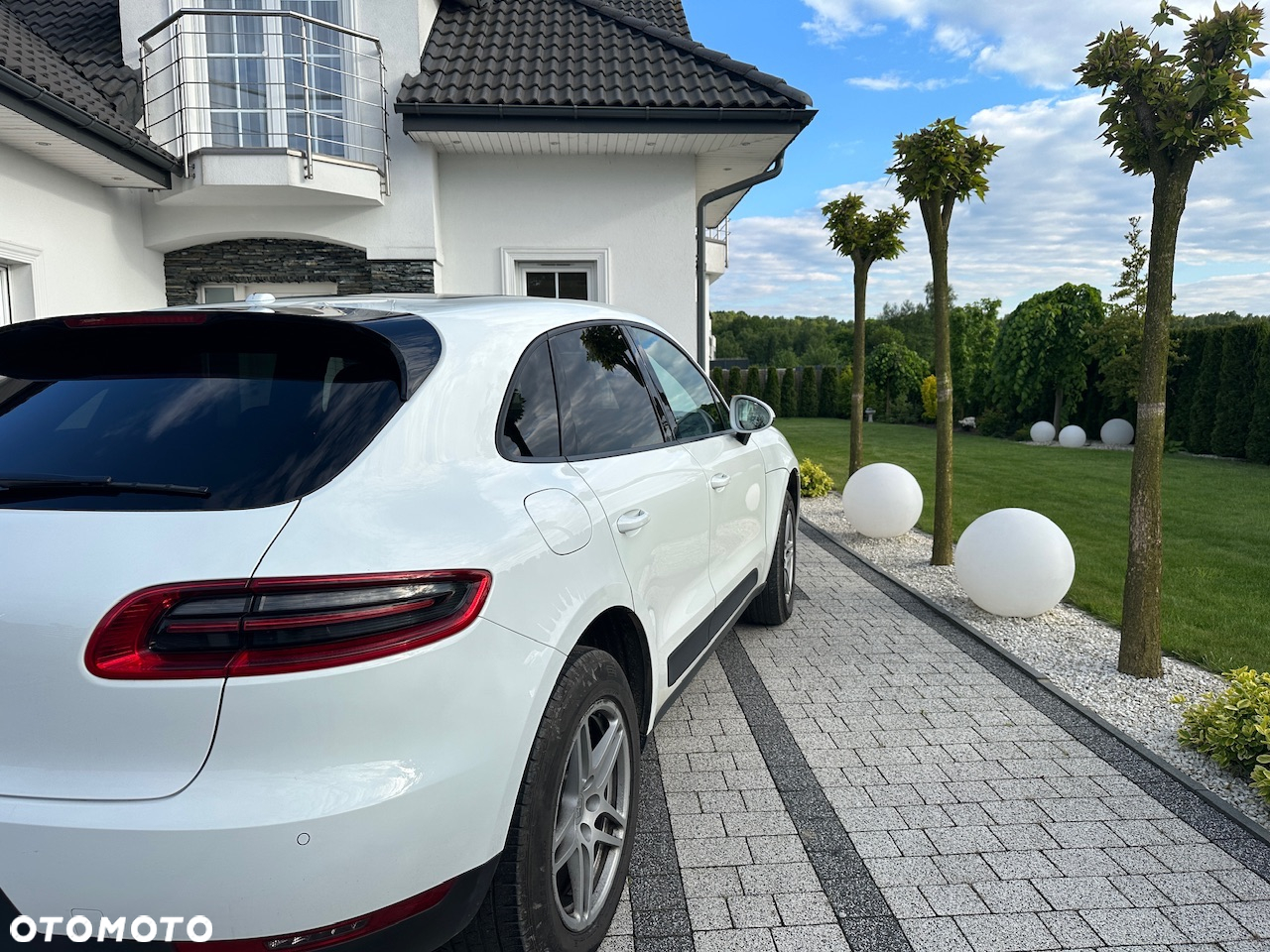 Porsche Macan Standard - 18