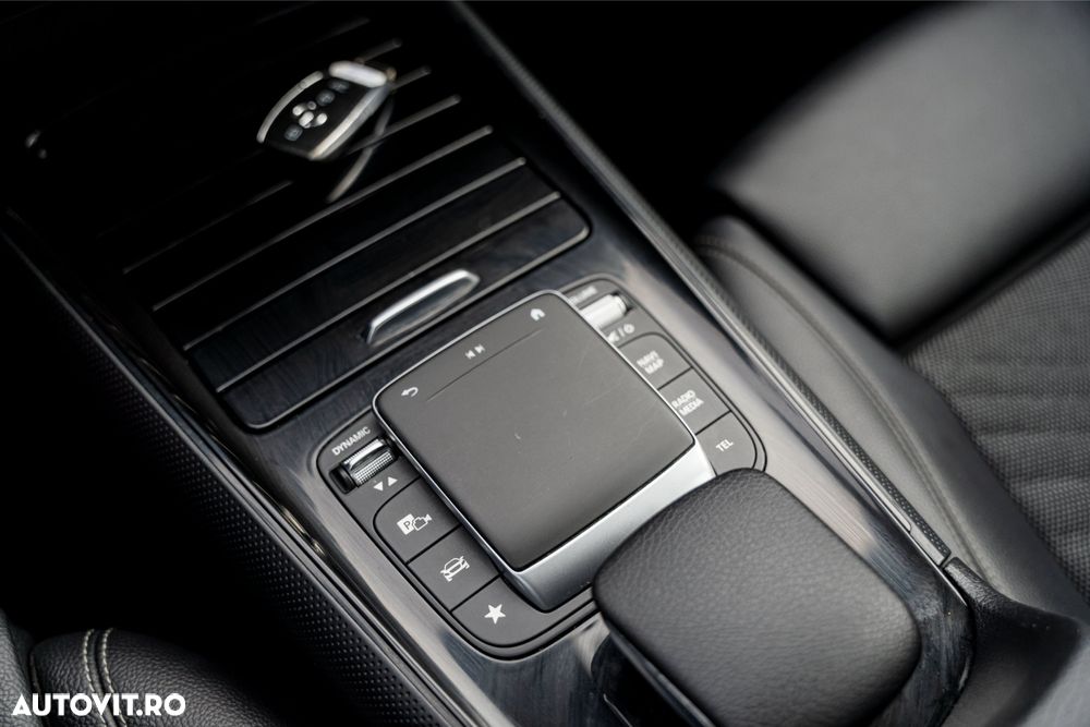 Mercedes-Benz GLA 250 e 8G-DCT Style - 19