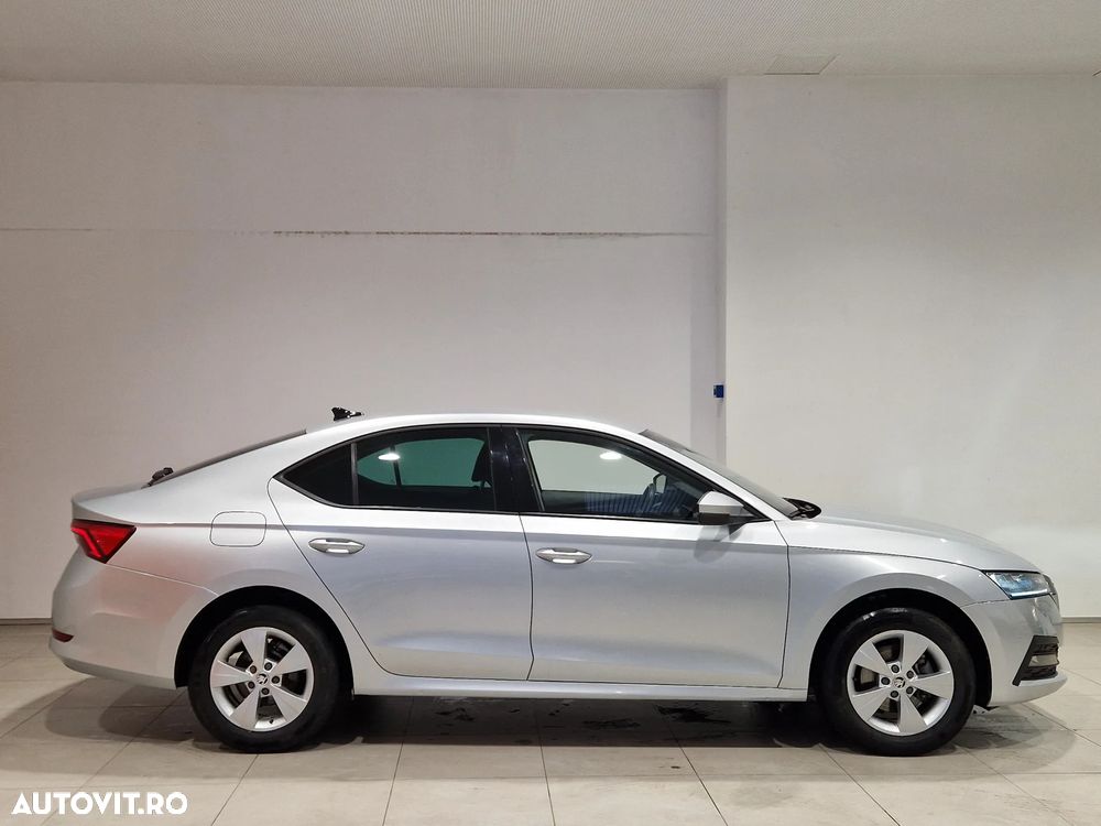 Skoda Octavia - 6
