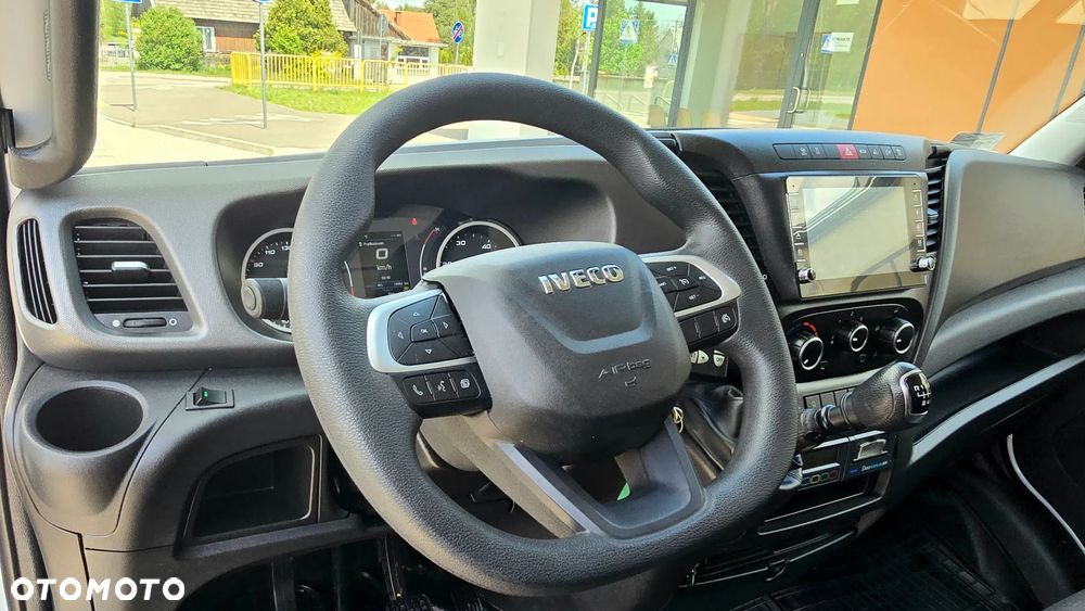 Iveco ❗️❗️DAILY 3.0 180Km 50C18 JAK NOWY ❗️❗️NOWY MODEL / ZABUDOWA 8 PALET DPR / CHŁODNIA MROŹNIA -32 +32 / ZASILANIE 230V / PIERWSZY WŁASCICIEL / NAVI / KAMERA COFANIA / TEMPOMAT / BLIŹNIAKI / GRUBA SCIANKA / AGREGAT CARRIER XARIOS 350 / WERSJA WZMOCNIONA / SERWIS ASO / SALON POLSKA / LIFT❗❗ JAK Z SALONU - NOWY -❗❗ - 35