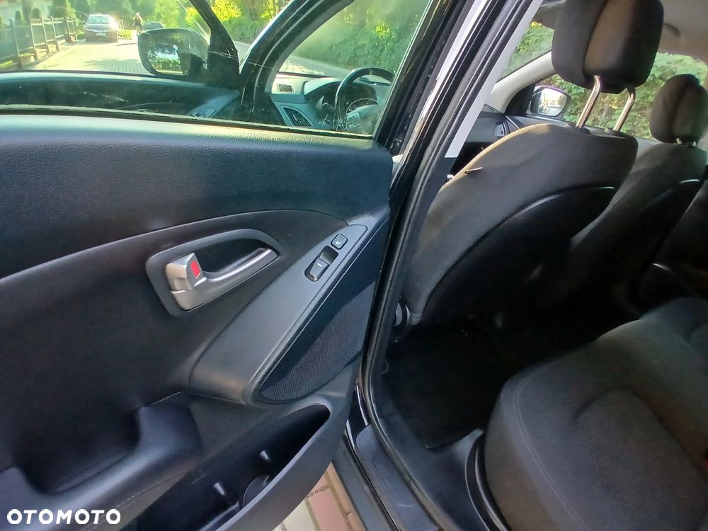 Hyundai ix35 1.6 GDI Style 2WD - 21
