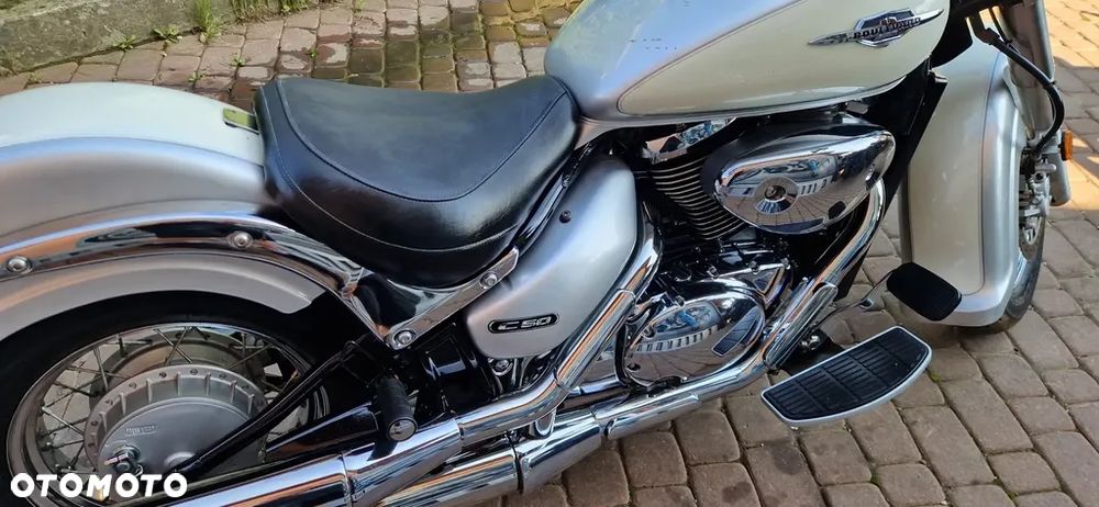 Suzuki VL 800 Volusia - Boulevard C50 - 30