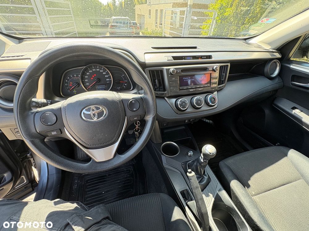 Toyota RAV4 2.0 D-4D Active - 9