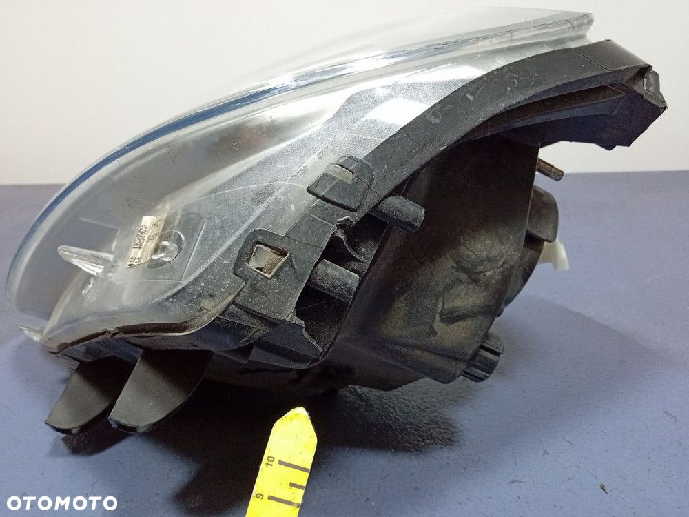 FIAT PANDA III REFLEKTOR LEWY PRZÓD LAMPA PRZEDNIA 00521935550 - 9