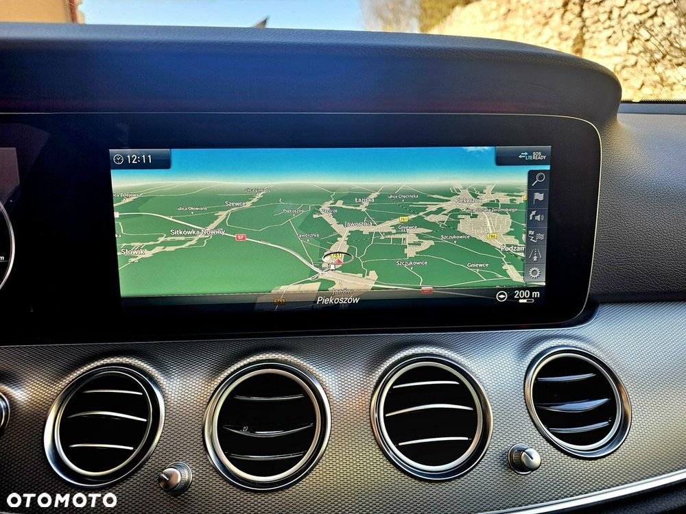 Mercedes-Benz Klasa E - 22