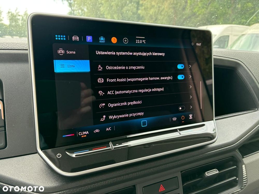 Volkswagen Crafter 35 Furgon z wysokim dachem 2,0 177 KM /Automatyczna r. o. 4490 mm - 27