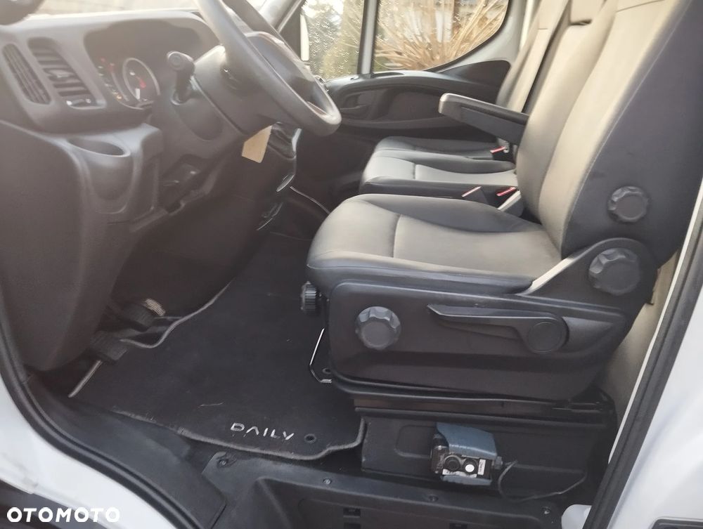 Iveco 35C16 wywrotka 3.0 - 3