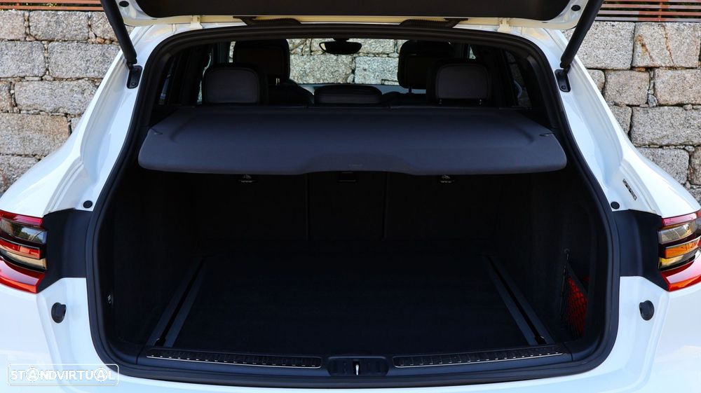 Porsche Macan S - 48