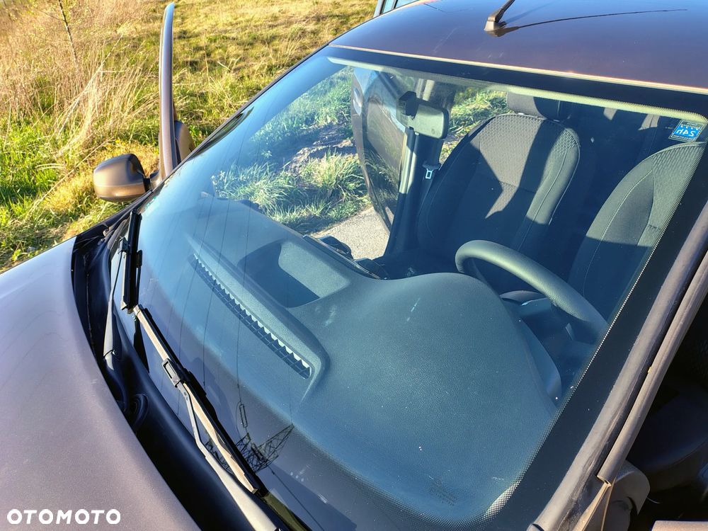 Dacia Sandero 1.0 SCe Laureate - 27