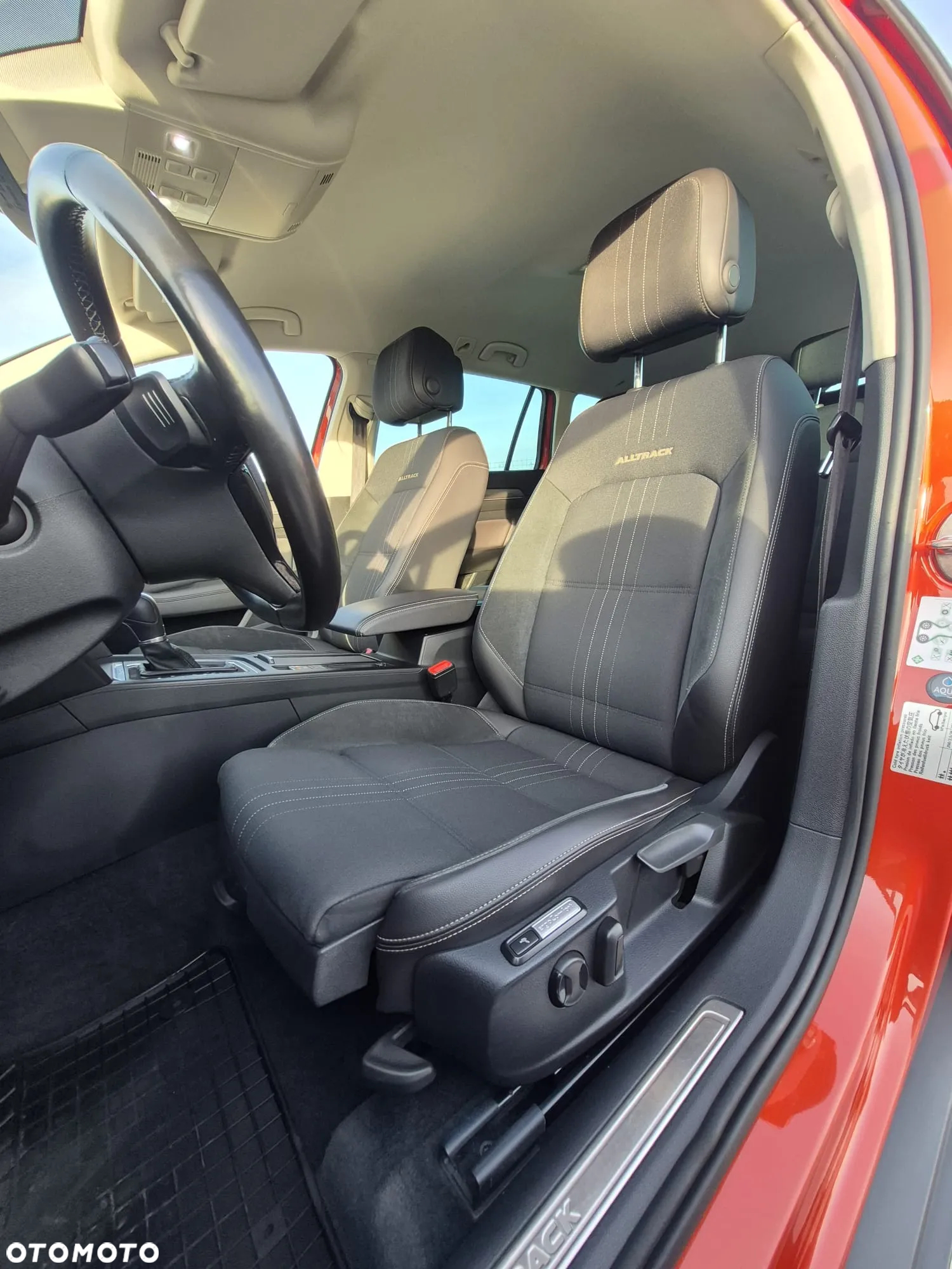 Volkswagen Passat Alltrack 2.0 TDI Bi-Turbo SCR 4Mot DSG - 18