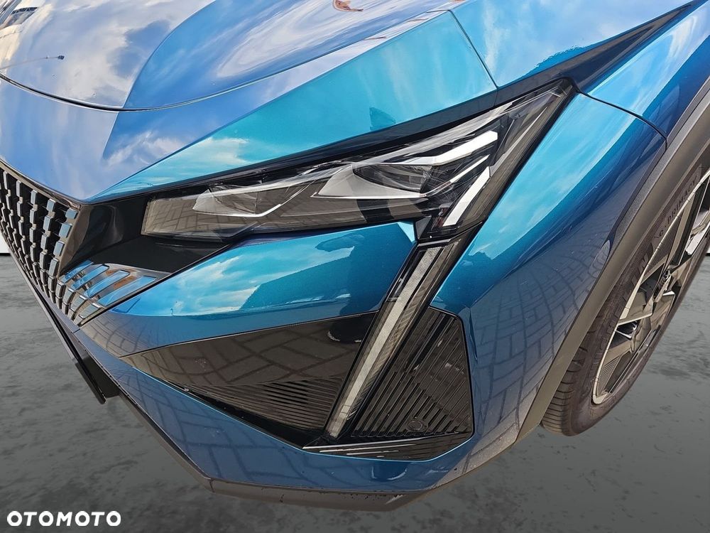 Peugeot 408 - 10