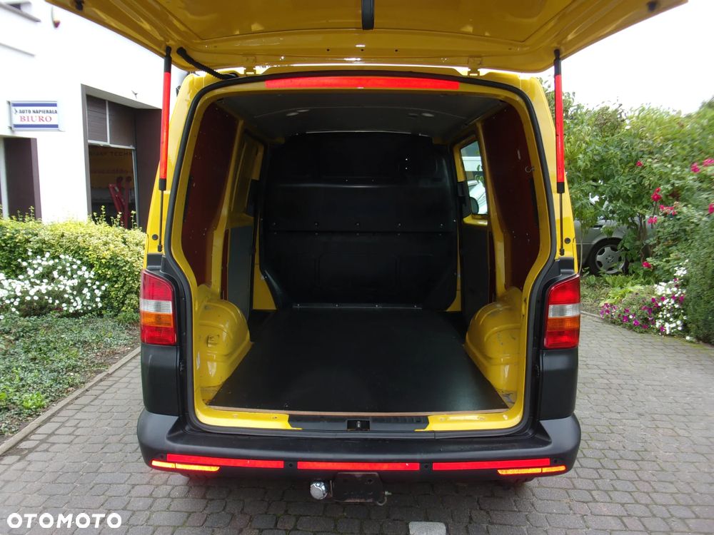 Volkswagen Transporter T5 - 5