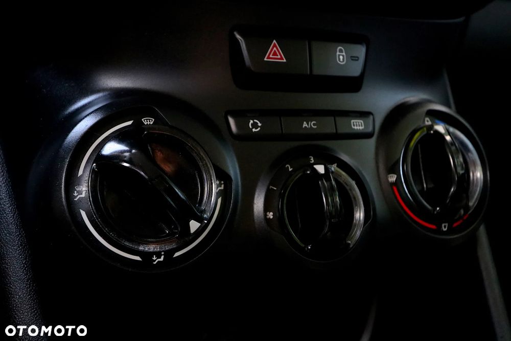 Peugeot 208 1.0 VTi Active - 37