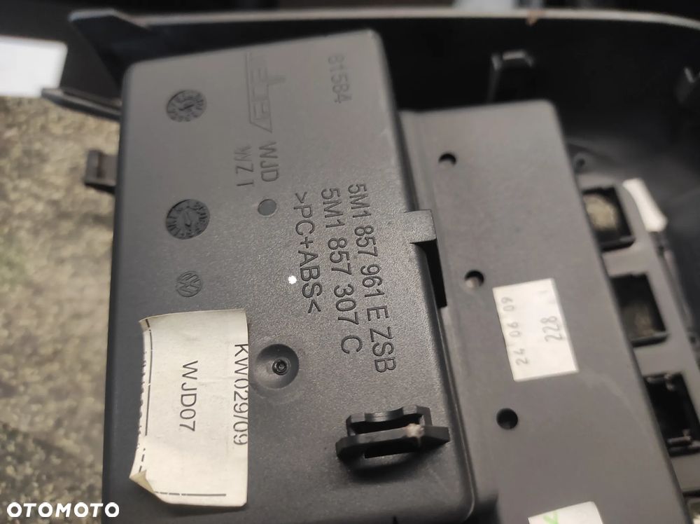 VW GOLF 5 6 PLUS POPIELNICZKA SCHOWEK TUNEL ŚRODKOWY 5M1 WYSYŁKA !!!!! - 3