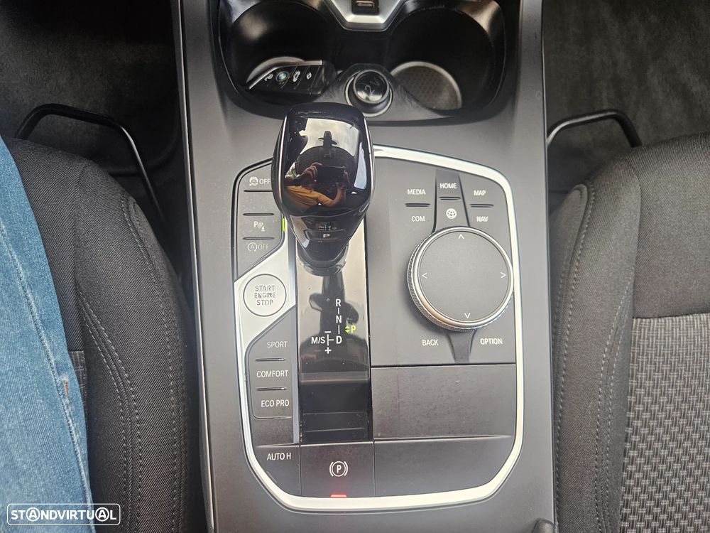 BMW 116 d Advantage Auto - 27