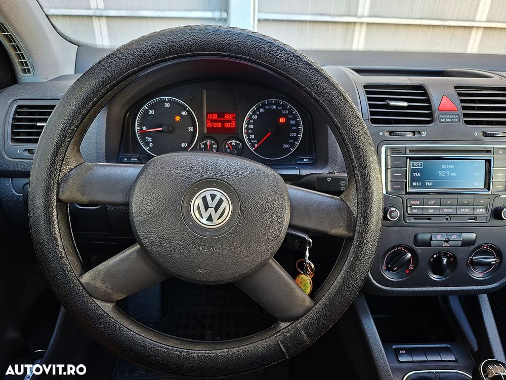 Volkswagen Golf 2.0 SDI Confortline - 5