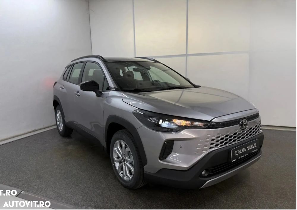 TOYOTA Corolla Cross 2026 — imagine 2
