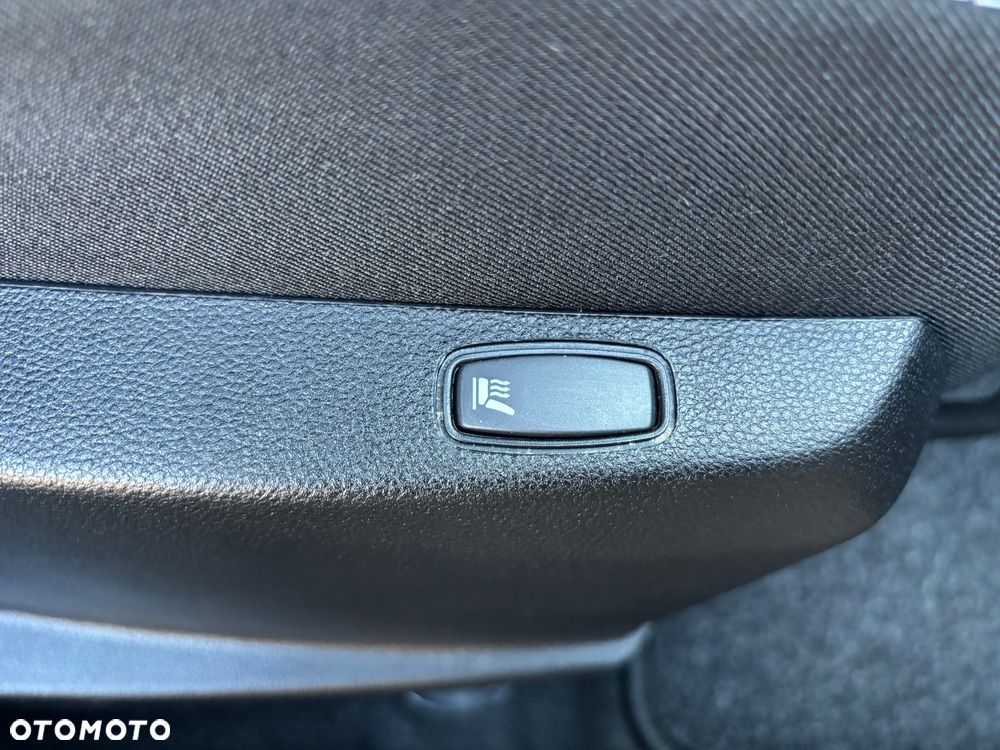 Dacia Duster TCe 150 EDC 2WD Prestige - 33