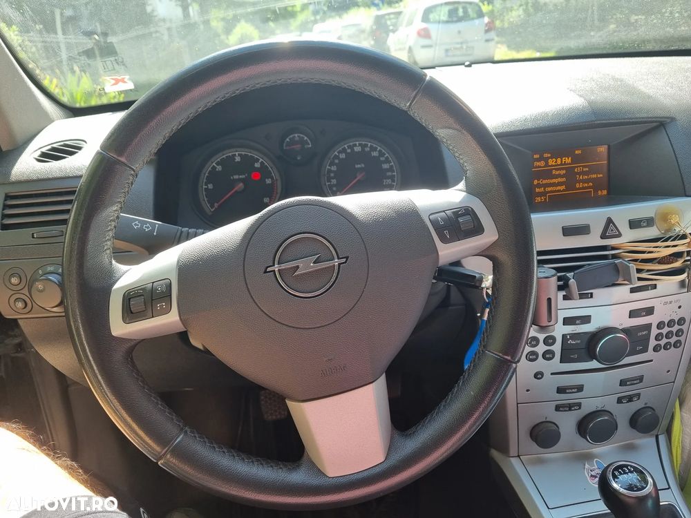 Opel Astra 1.7 CDTI - 2