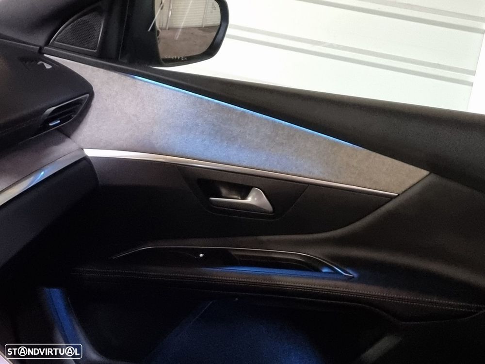 Peugeot 3008 1.5 BlueHDi GT Pack EAT8 - 21