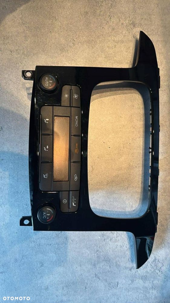ramka radia z panelem klimatyzacji ford s-max mk1 - 1