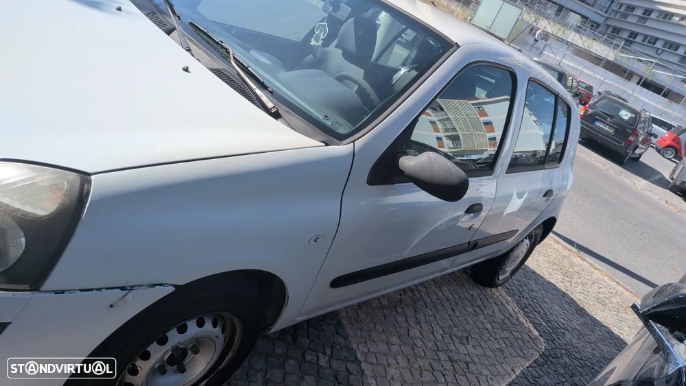 Renault Clio 1.5 dCi Confort - 2