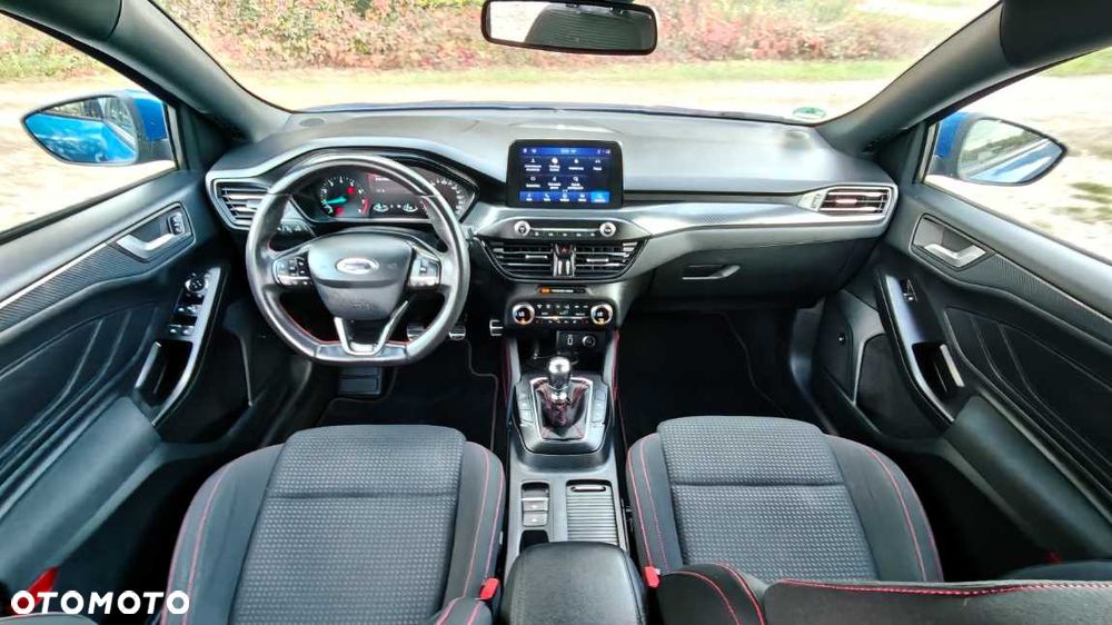 Ford Focus - 6