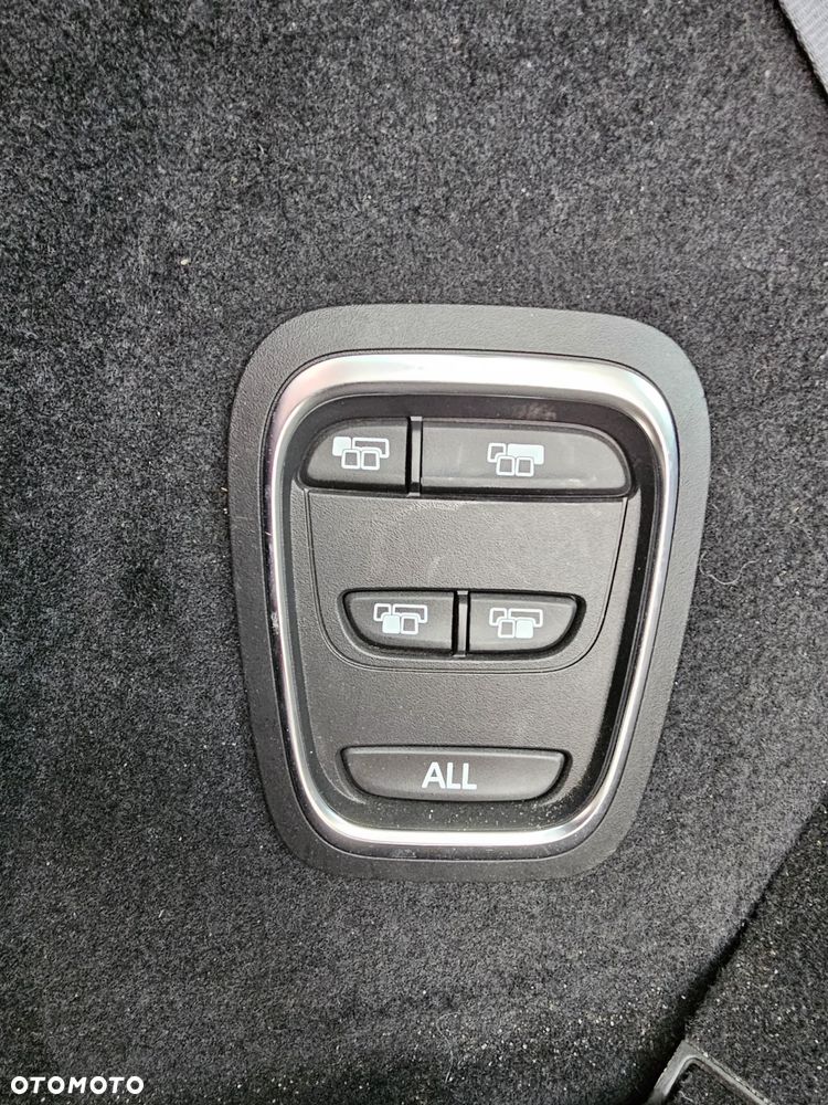 Renault Grand Scenic Gr 1.6 dCi Energy Limited EU6 - 14