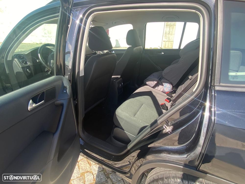 VW Tiguan 2.0 TDI Trend BlueMotion - 20