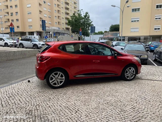 Renault Clio 0.9 TCe Limited - 25