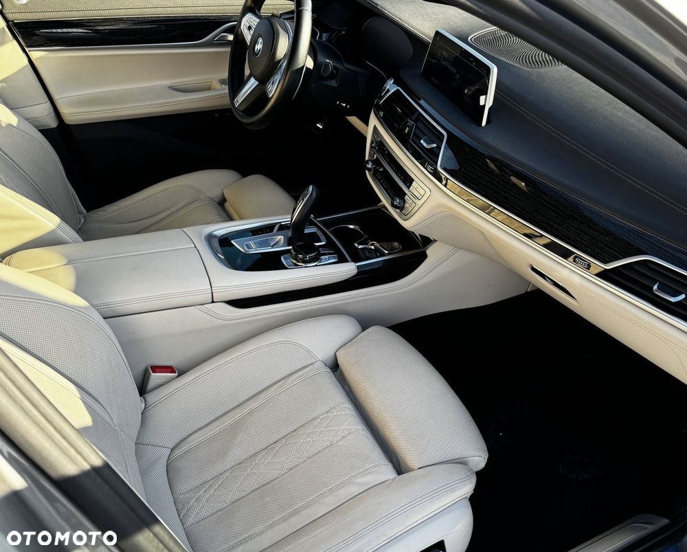 BMW Seria 7 730d xDrive - 6