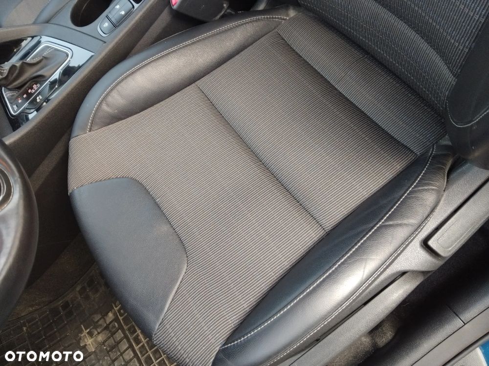 Kia Niro 1.6 GDI Hybrid L - 18
