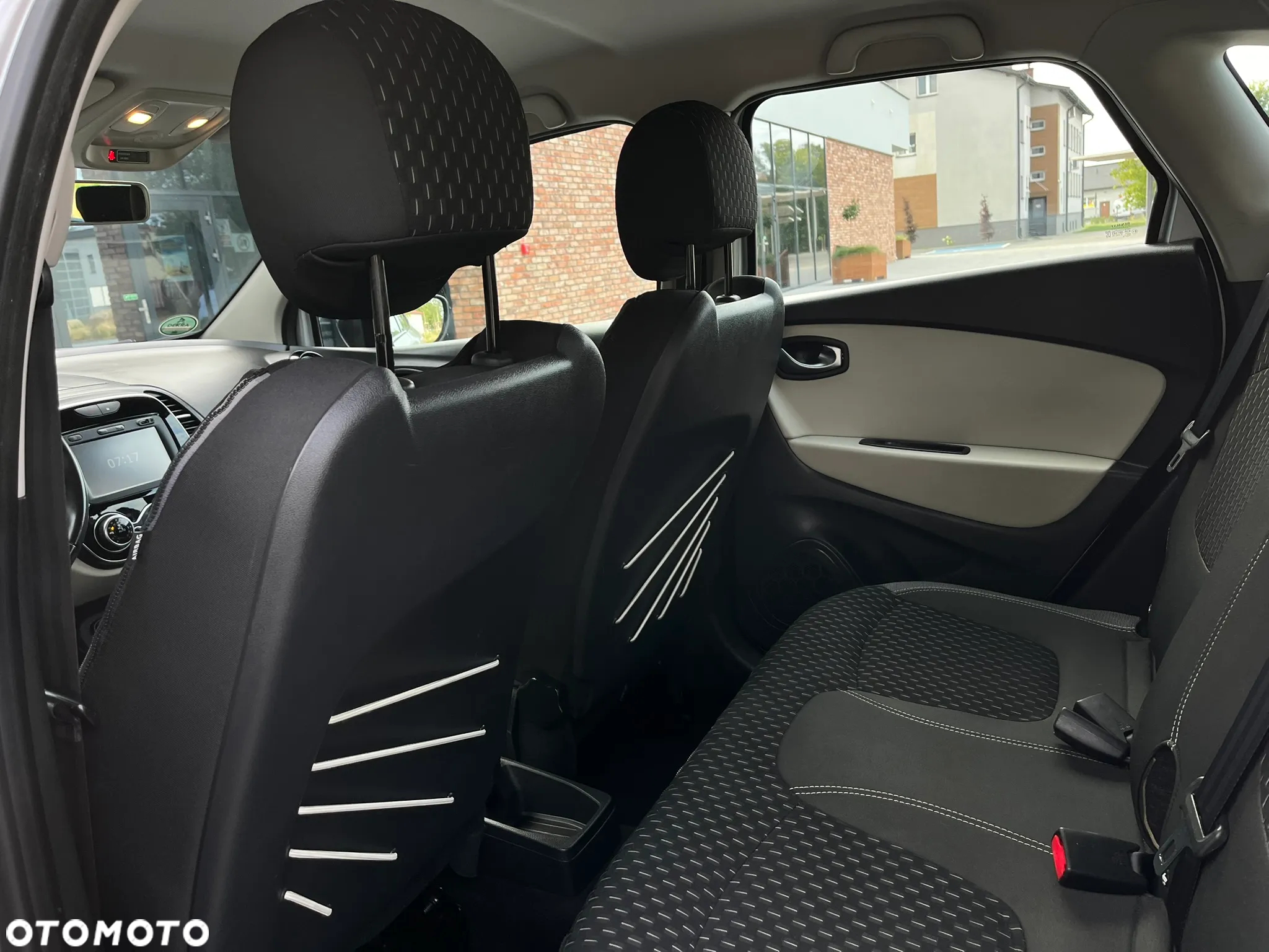 Renault Captur 0.9 Energy TCe Intens - 16