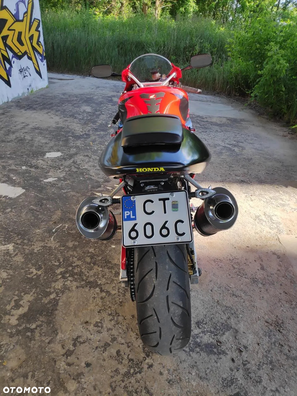 Honda VTR - 6