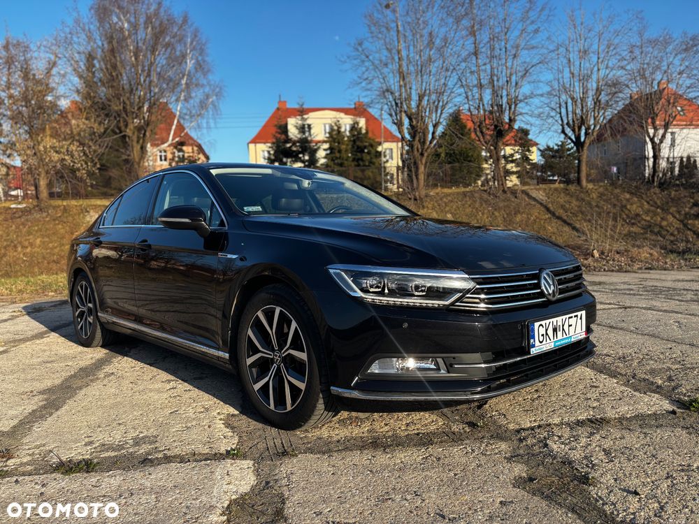 Volkswagen Passat - 2