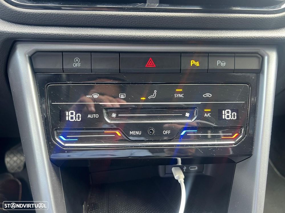 VW T-Roc 1.0 TSI Life - 23