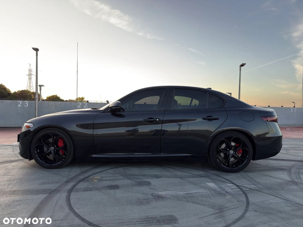 Alfa Romeo Giulia 2.0 Turbo Veloce - 2