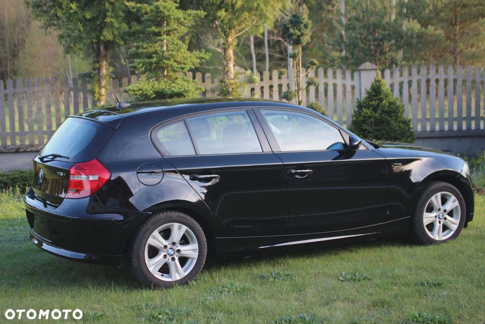 BMW Seria 1 - 2