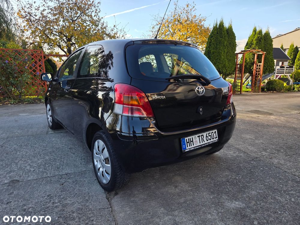Toyota Yaris - 5